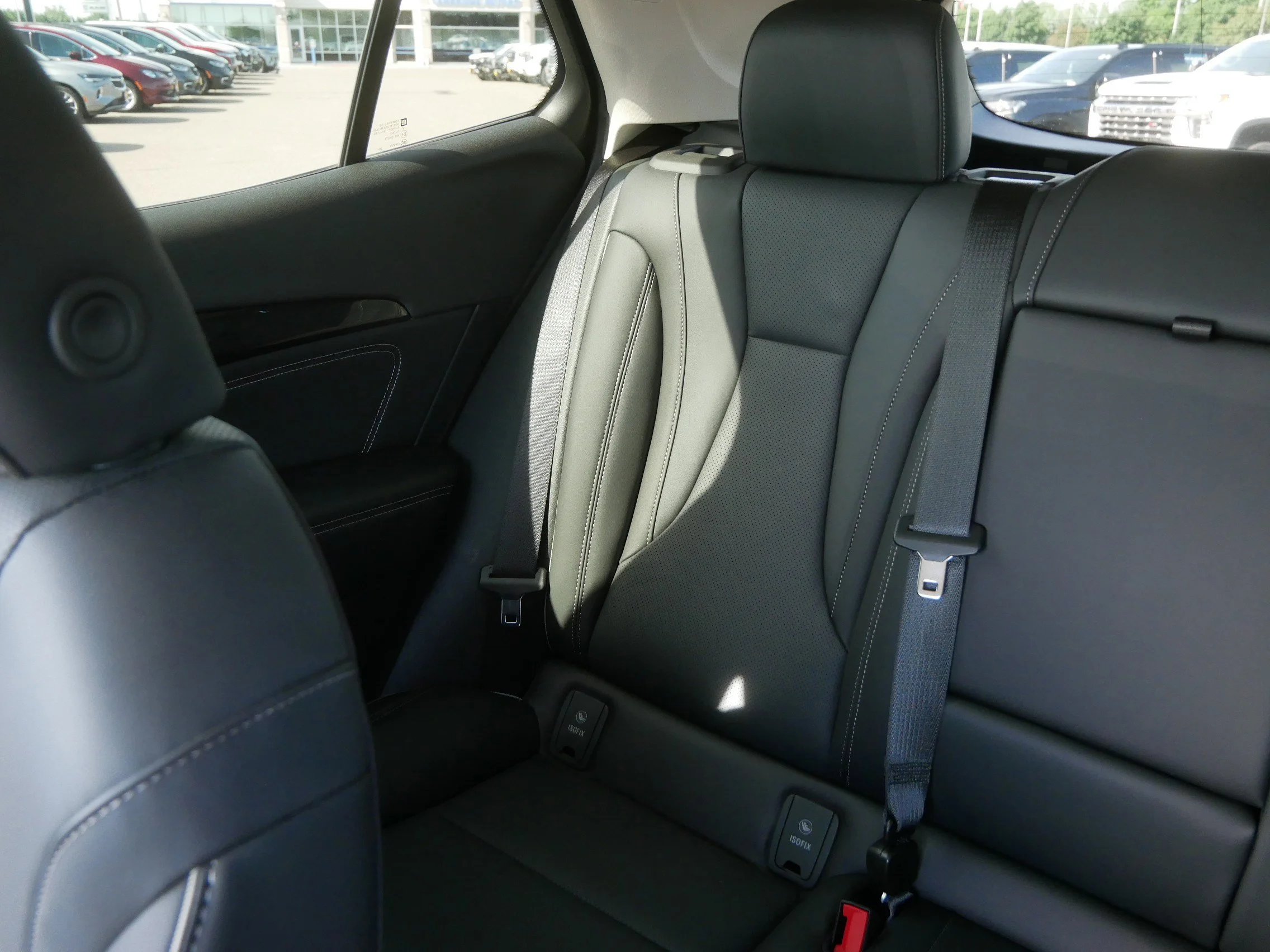 2023 Buick Envision Essence - Photo 12