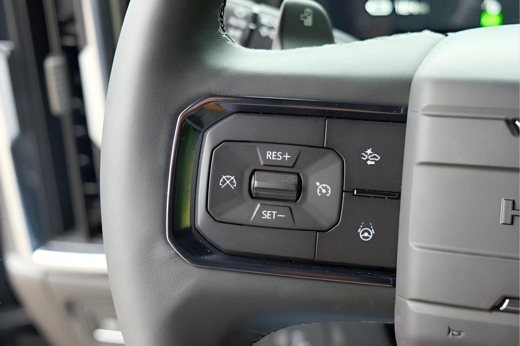 2026 GMC HUMMER EV 2X - Photo 12