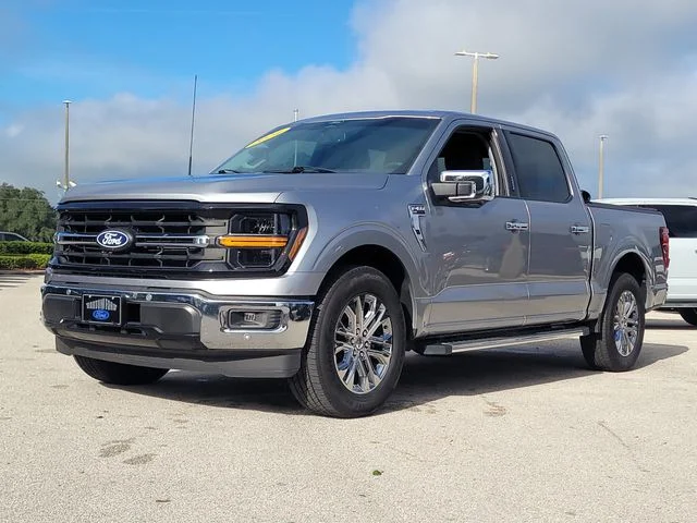 Used 2024 Silver Ford XLT image 33