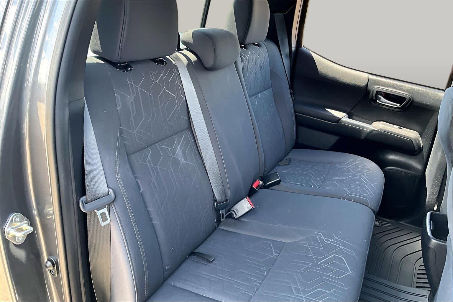 Used 2018 Magnetic Gray Metallic Toyota TRD Off Road image 17