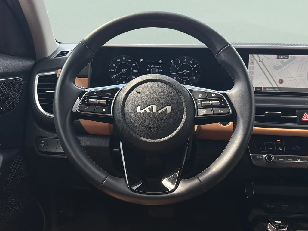 Certified Used 2025 Fusion Black Kia EX image 30