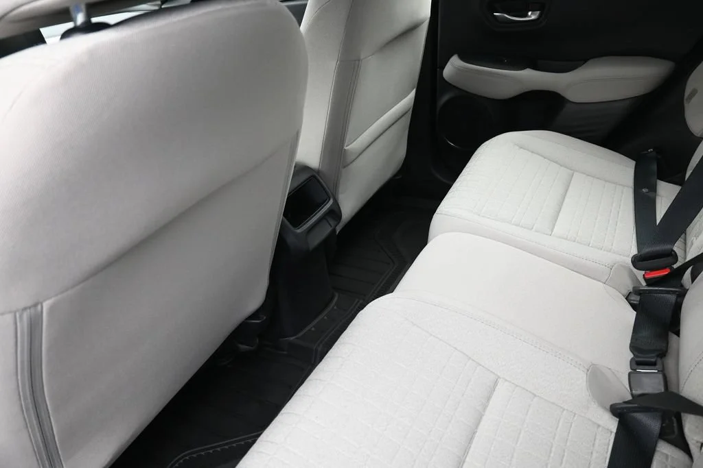 2025 Honda HR-V LX - Photo 16