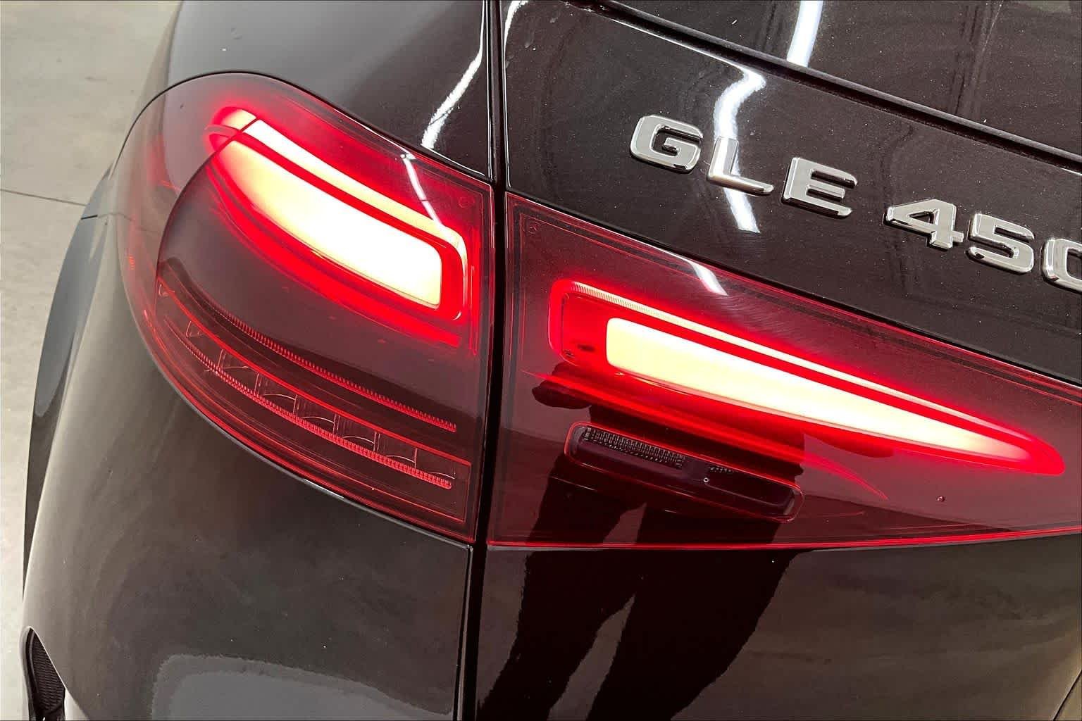 New 2026 Black Mercedes-Benz GLE 450 image 14