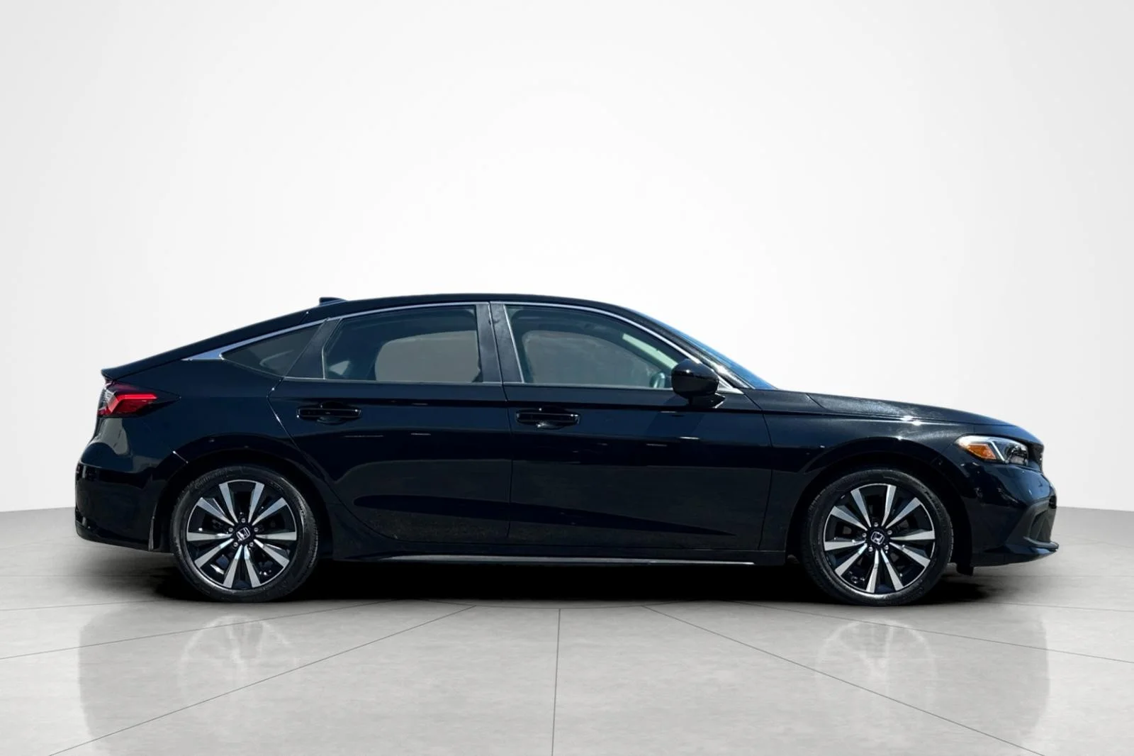 Used 2022 BLACK Honda EX-L image 6