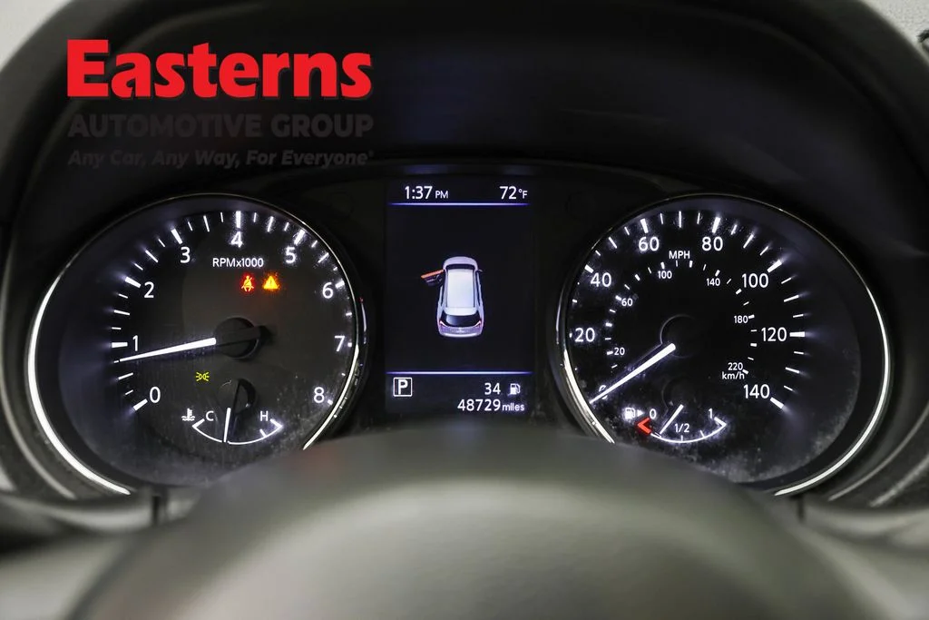 Used 2020 Gray Nissan SV image 18