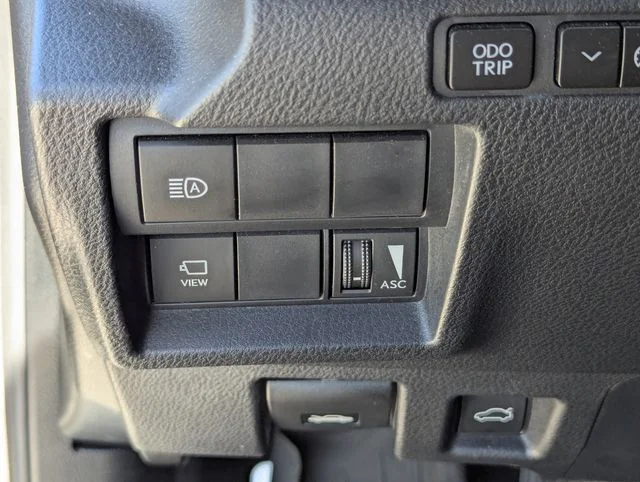 Used 2021 Silver Lexus 350 F SPORT image 28
