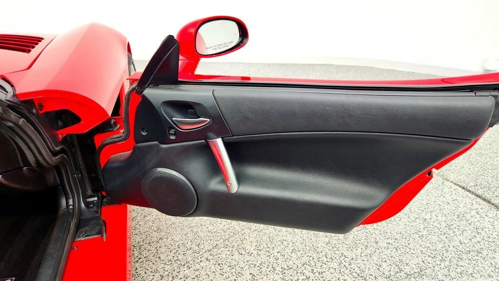 Used 2004 Viper Red Dodge 2dr Convertible SRT10 with Bluetooth Connectivity image 32
