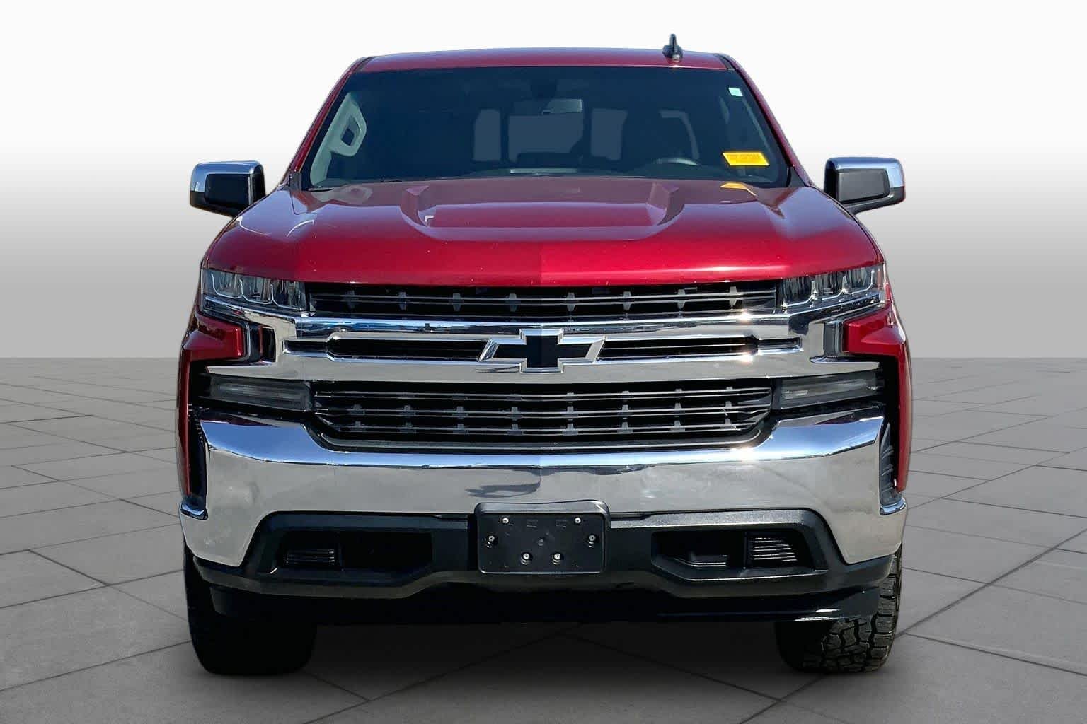 Used 2019 Cajun Red Tintcoat Chevrolet LT image 4
