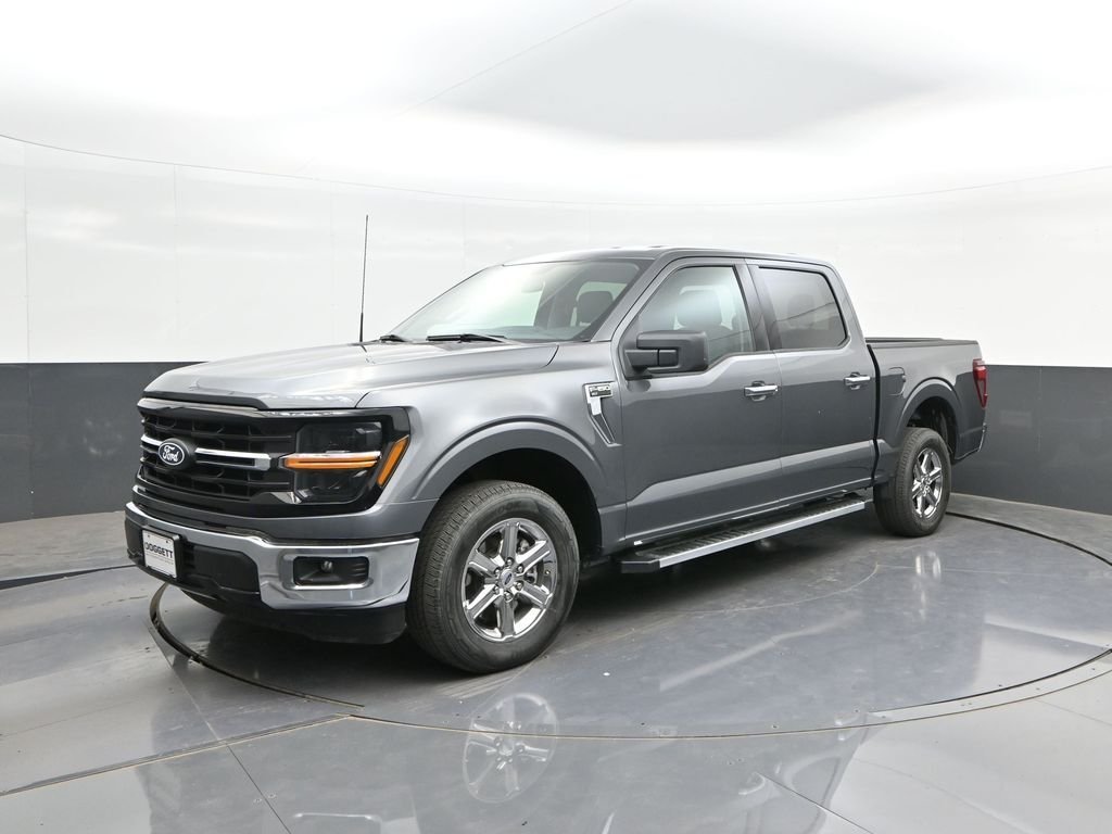 Used 2025 Gray Ford XLT image 1
