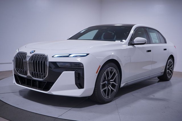 2026|BMW|7 Series|740i|4D Sedan