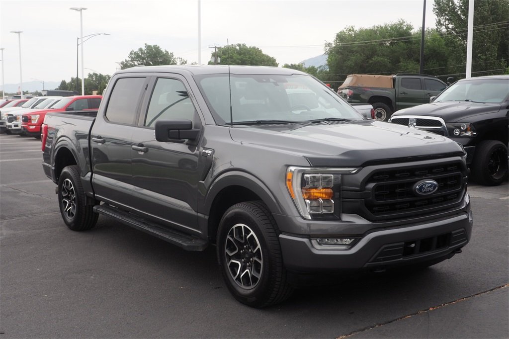 2021 Ford F-150 XLT photo 3