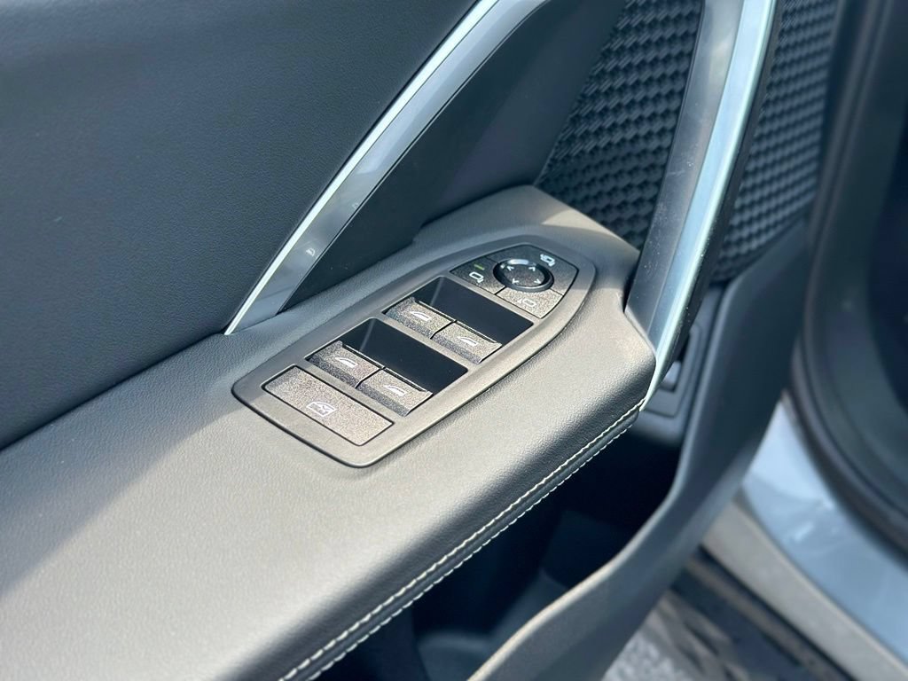 New 2026 Skyscraper Grey Metallic BMW xDrive28i image 19