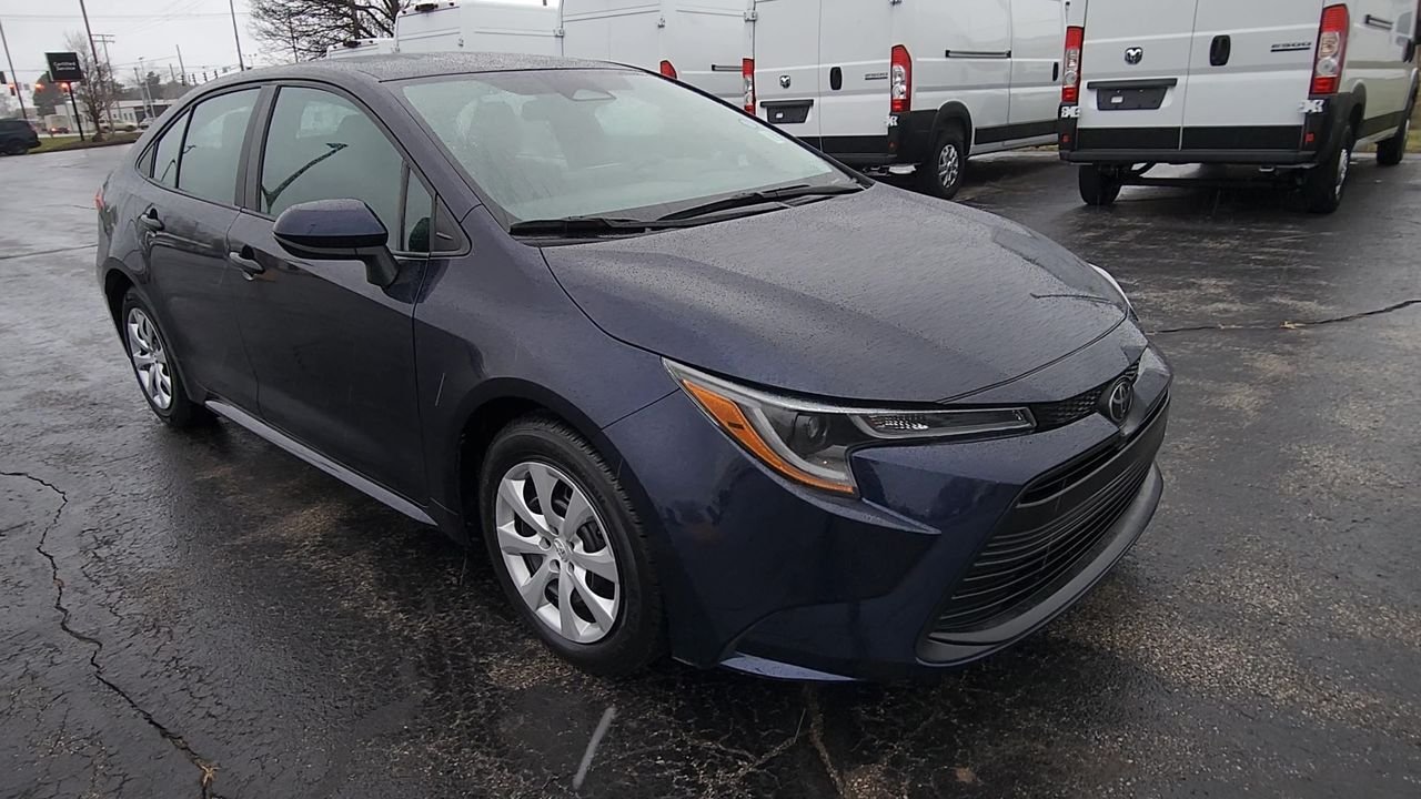 Used 2024 Toyota Corolla LE with VIN 5YFB4MDE7RP142245 for sale in Elkhart, IN