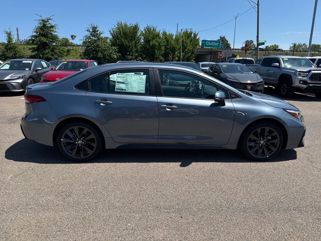 New 2026 Celestite with Midnight Black Metallic roof Toyota XSE image 8