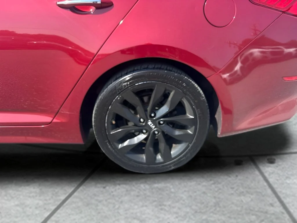 Used 2015 Red Kia SX image 25