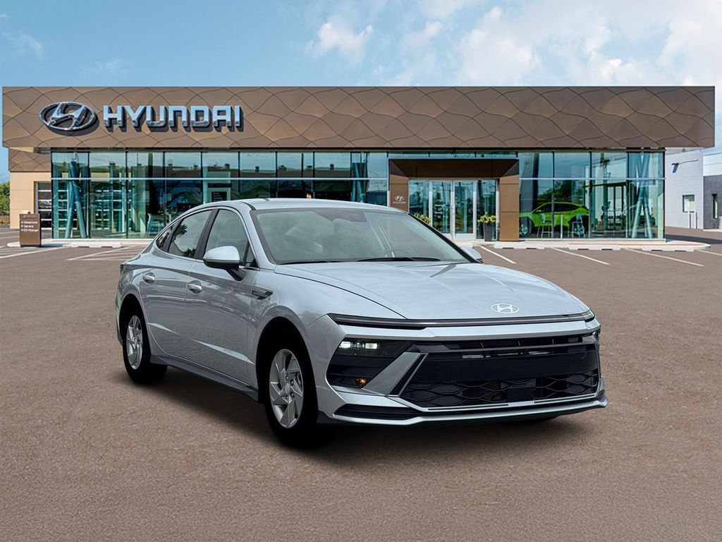 New 2026 Silver Hyundai SE image 11
