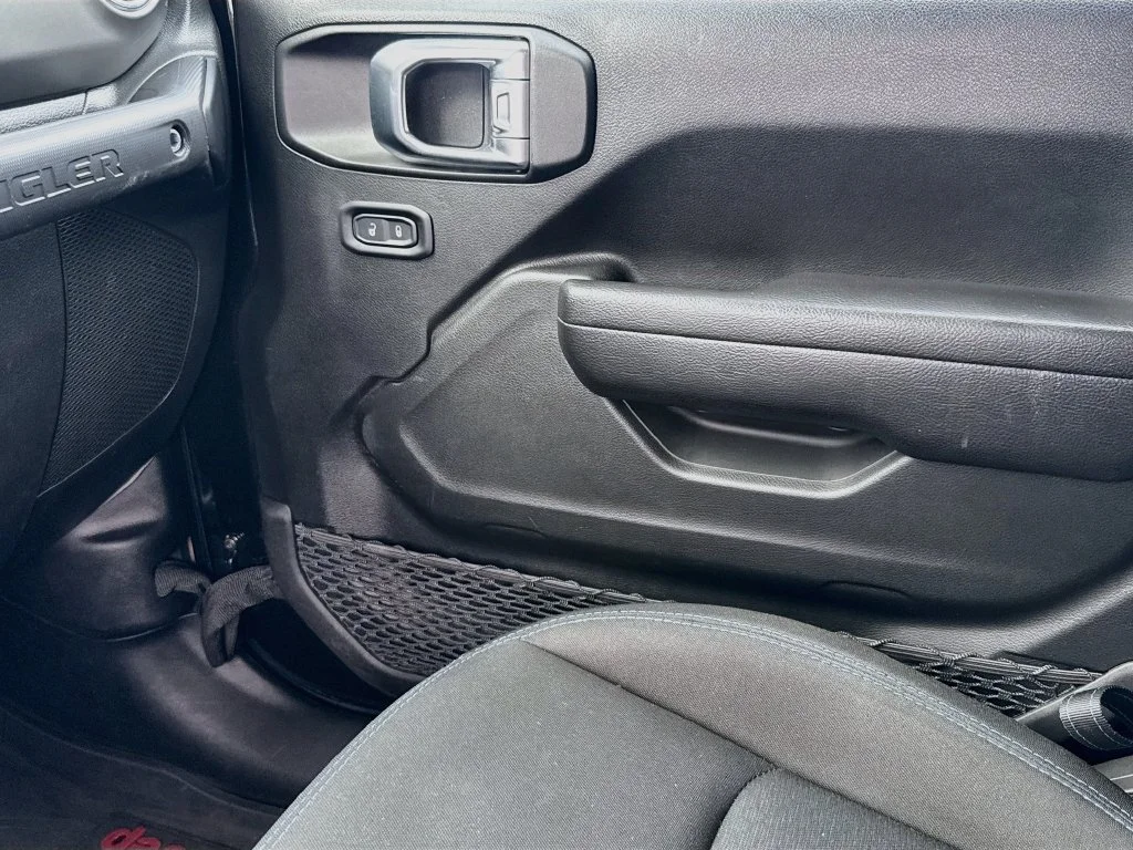 Used 2022 Black Jeep Unlimited Rubicon 4xe image 24