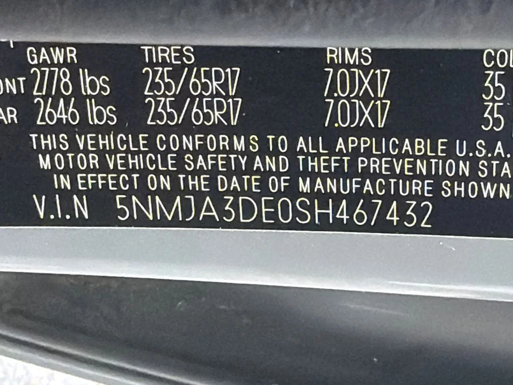 Used 2025 Gray Hyundai SE image 31