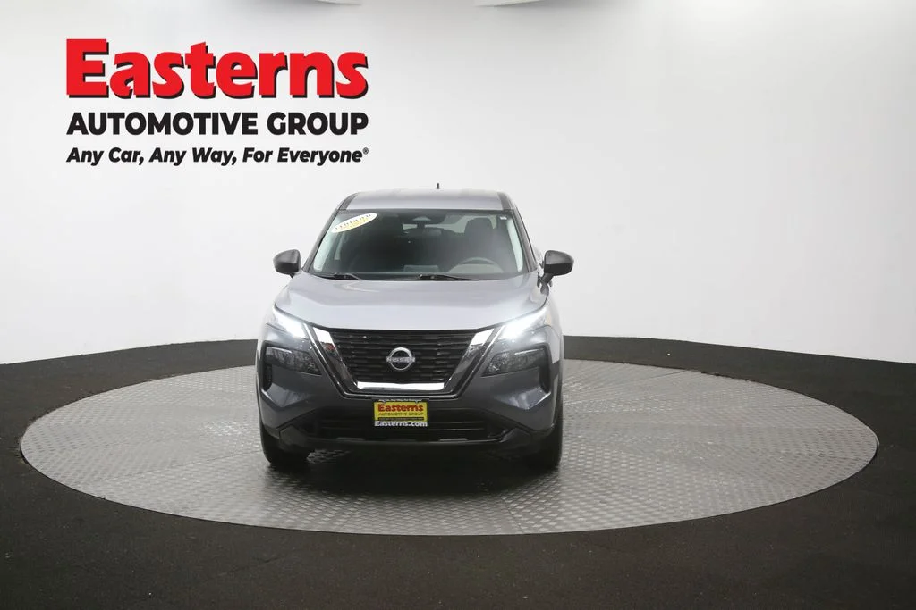 Used 2023 Gray Nissan S image 53