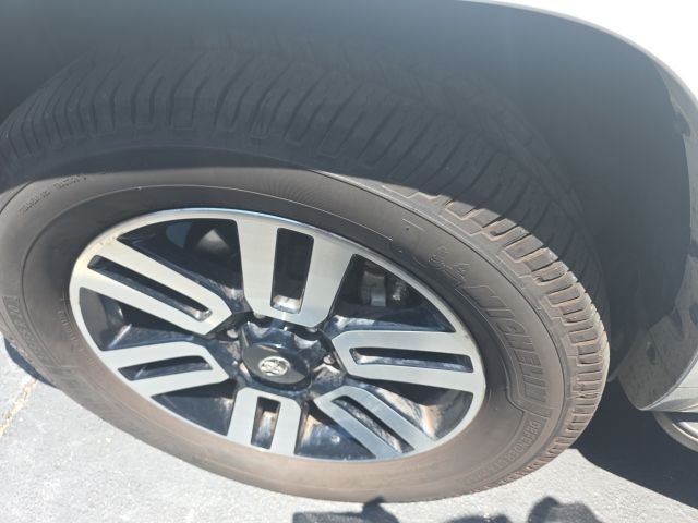 Used 2021 Blizzard Pearl Toyota Limited image 8