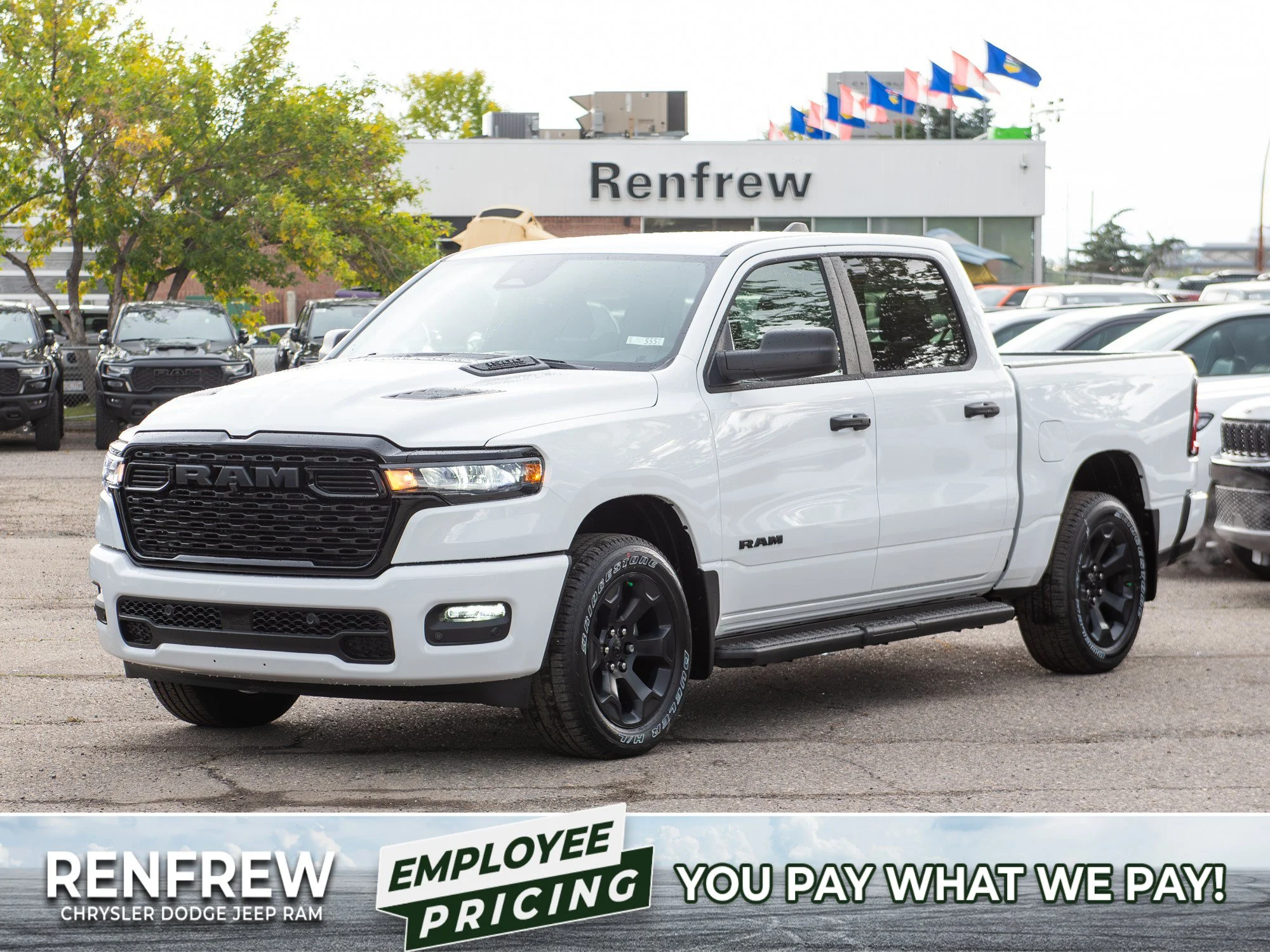New 2026 White RAM Express* Crew Cab 4x4, 3.92 Rear Axle Ratio, Running Boards, Adaptive Cruise image 1