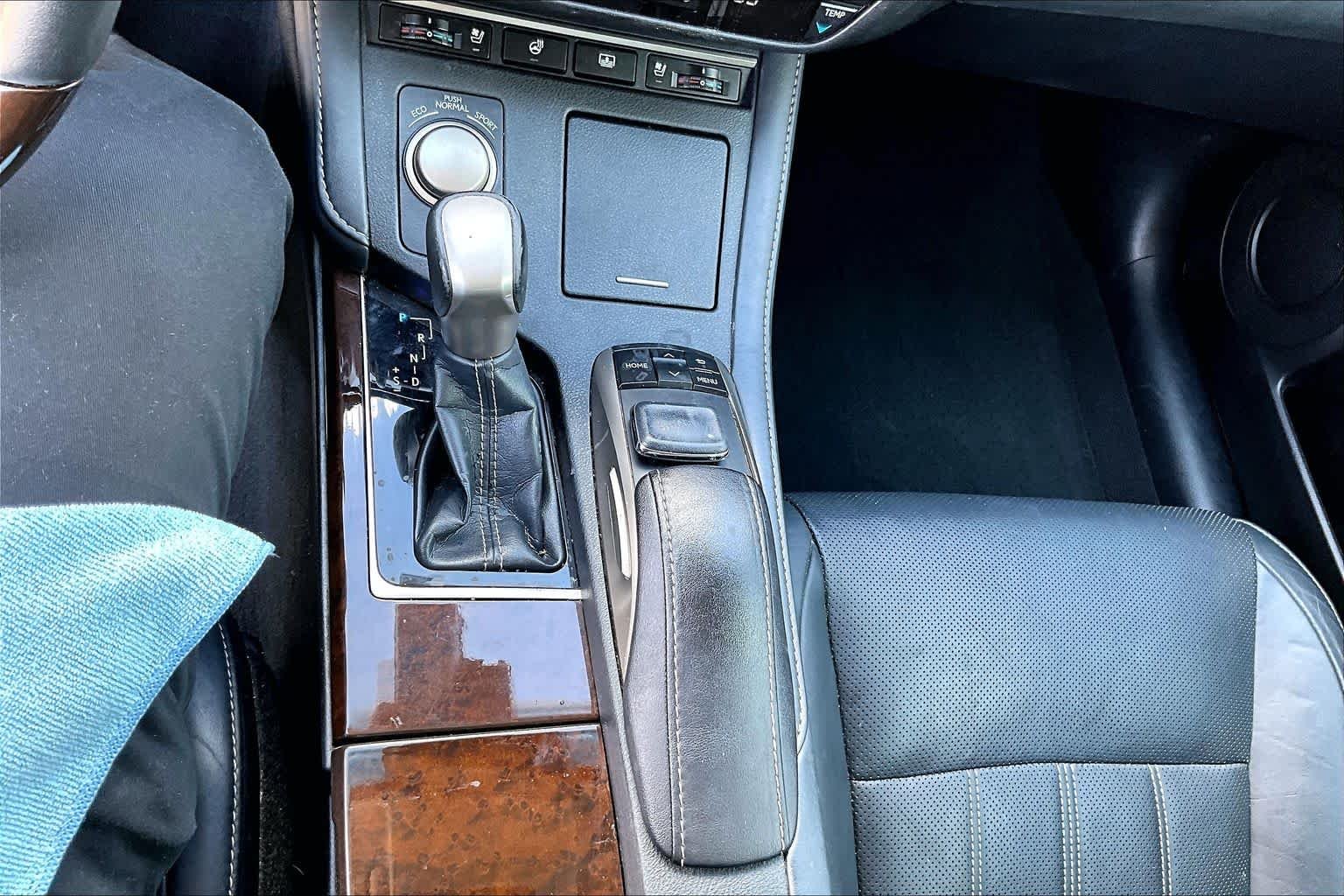 car-gallery-32