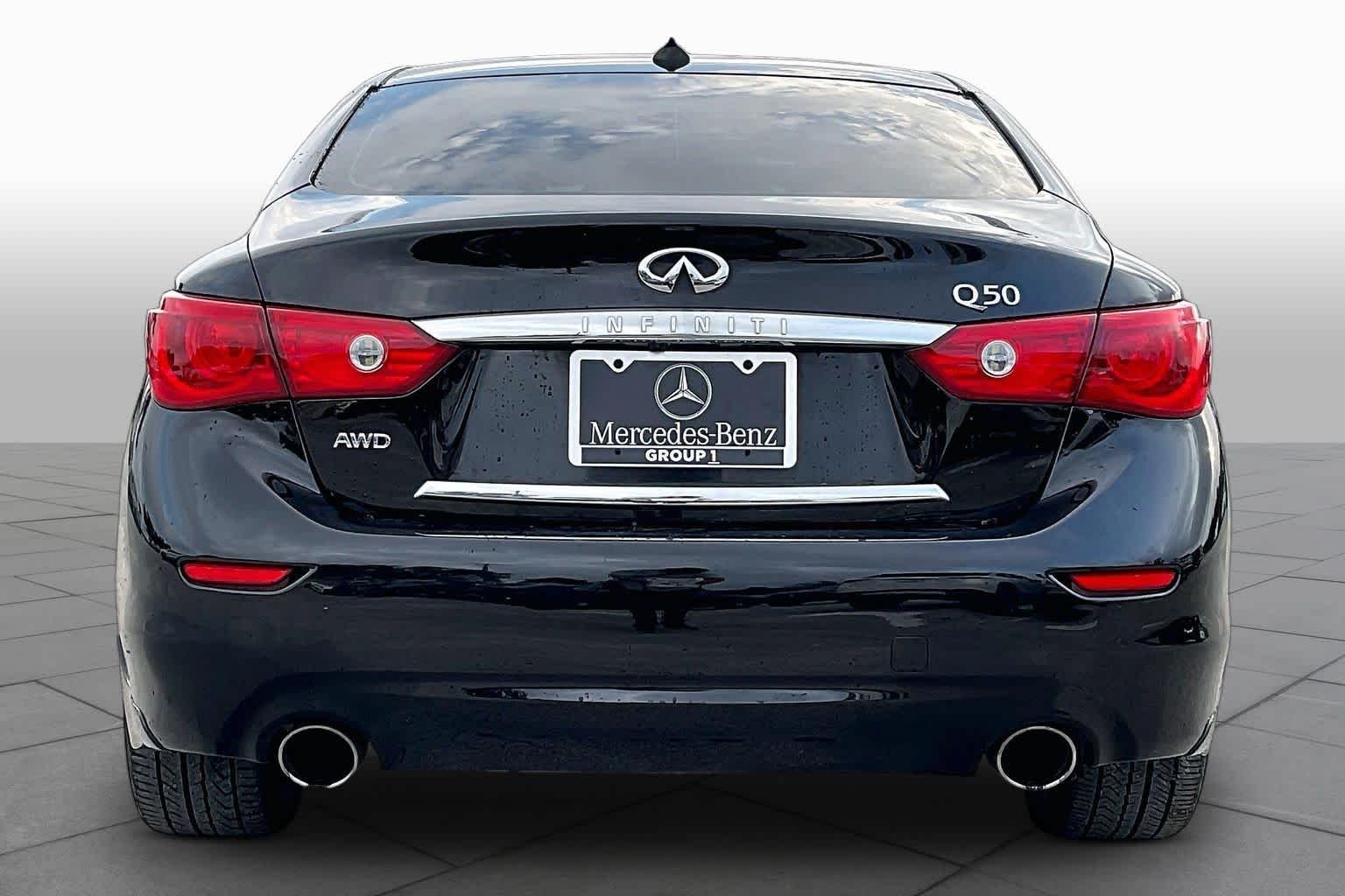Used 2015 Black Obsidian INFINITI Premium image 4