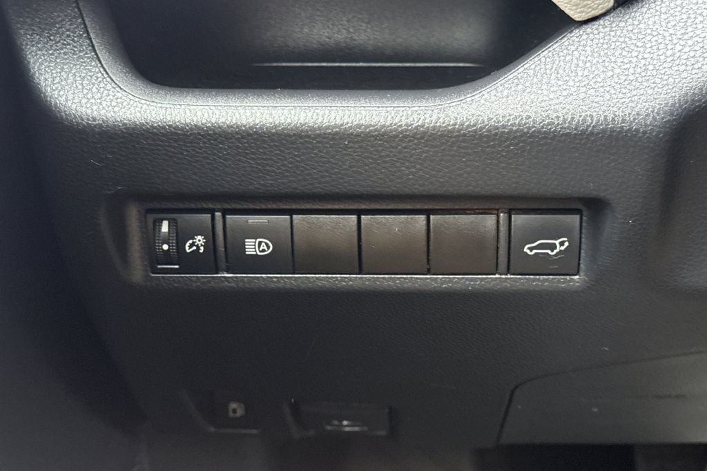 Certified Used 2022 Gray Toyota XLE Premium image 33