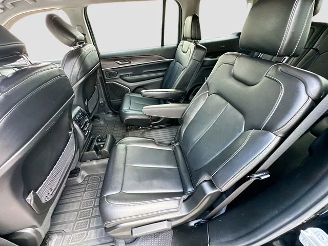 Used 2023 Black Jeep Limited image 24