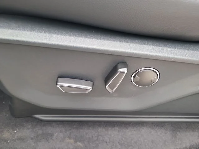 New 2026 Gray Metallic Ford Lariat image 20