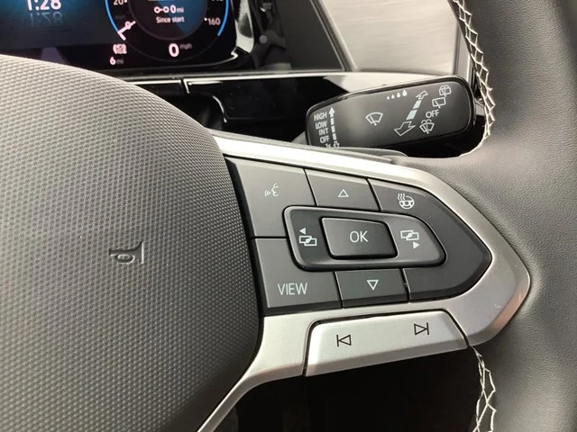 New 2026 Deep Black Pearl Volkswagen 2.0T SE W/TECHNOLOGY image 25