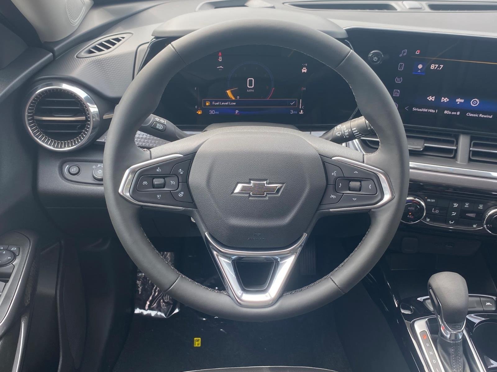 2026 Chevrolet Trax Activ - Photo 8
