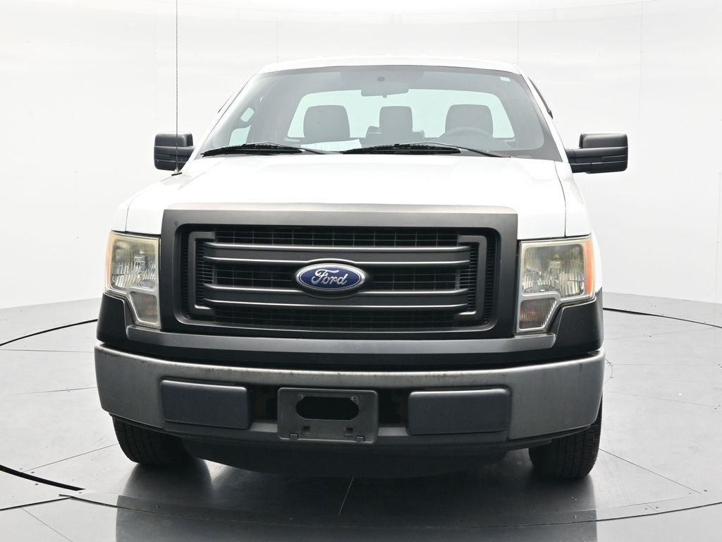 Used 2013 Oxford White Ford XL image 2