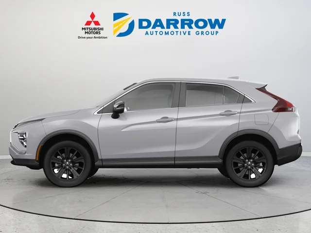 New 2026 Silver Mitsubishi SEL image 2
