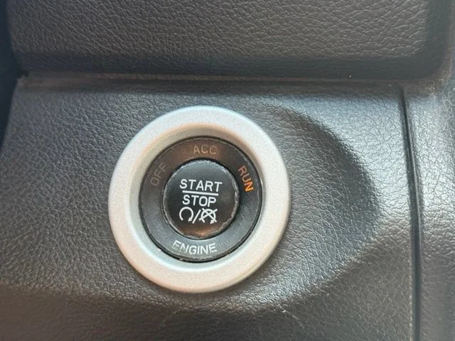 Used 2016 Blue Ram Laramie image 40