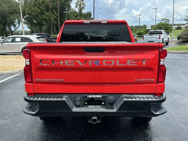 Used 2020 RED HOT Chevrolet Custom Trail Boss image 7
