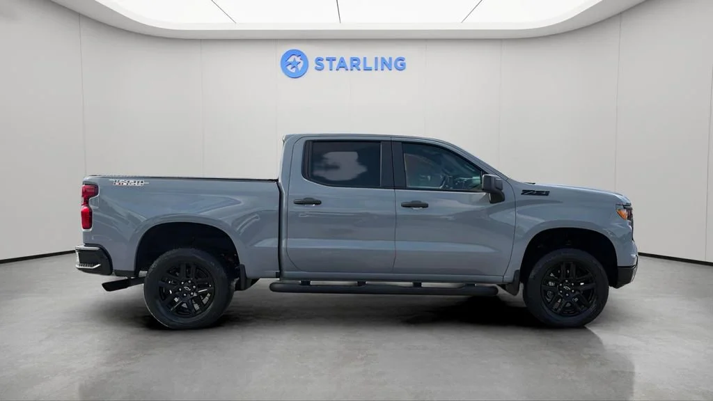 Used 2025 Slate Gray Metallic Chevrolet Custom Trail Boss image 11