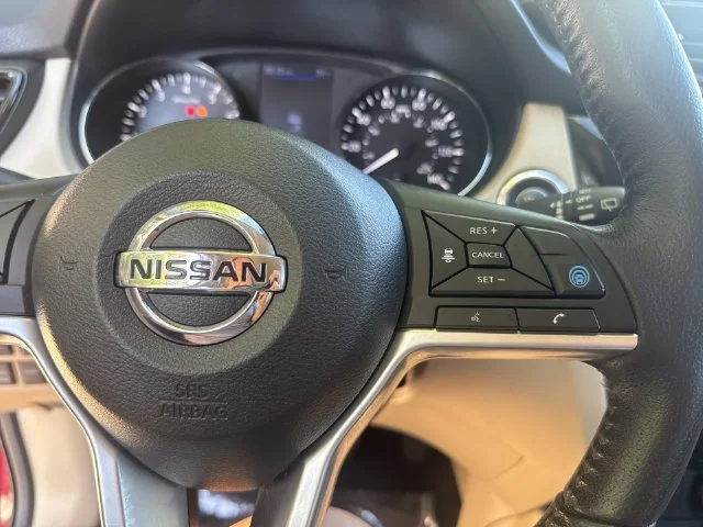 Used 2019 Red Nissan SV image 18