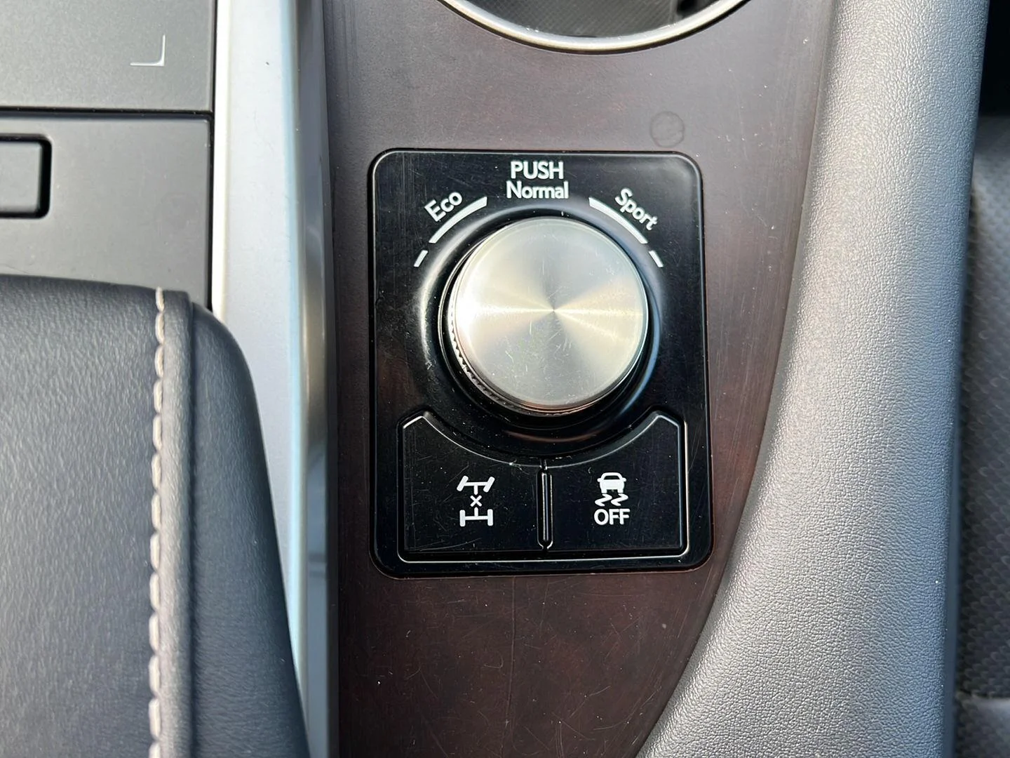 Used 2022 Atomic Silver Lexus RX 350 image 15