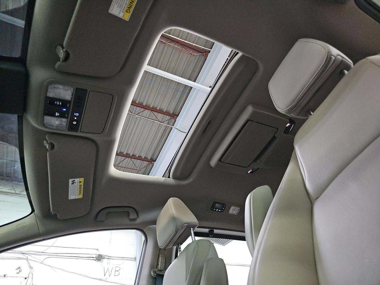 Certified Used 2024 Platinum White Pearl Honda Touring image 9