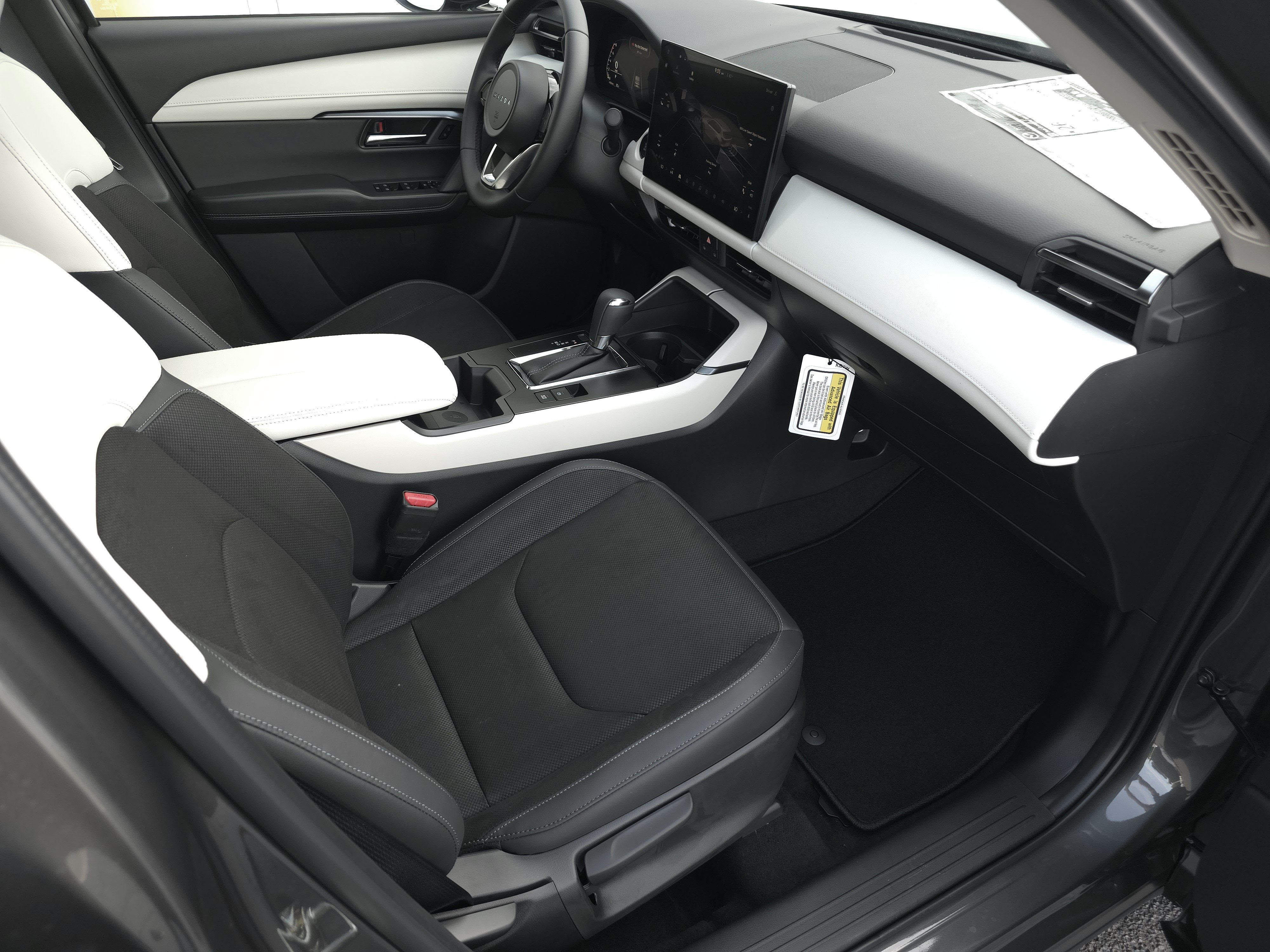 New 2026 Machine Gray Metallic Mazda 2.5 S Select AWD image 38