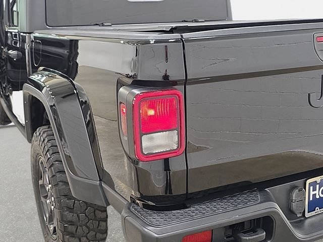 Used 2023 Black Jeep Willys image 33