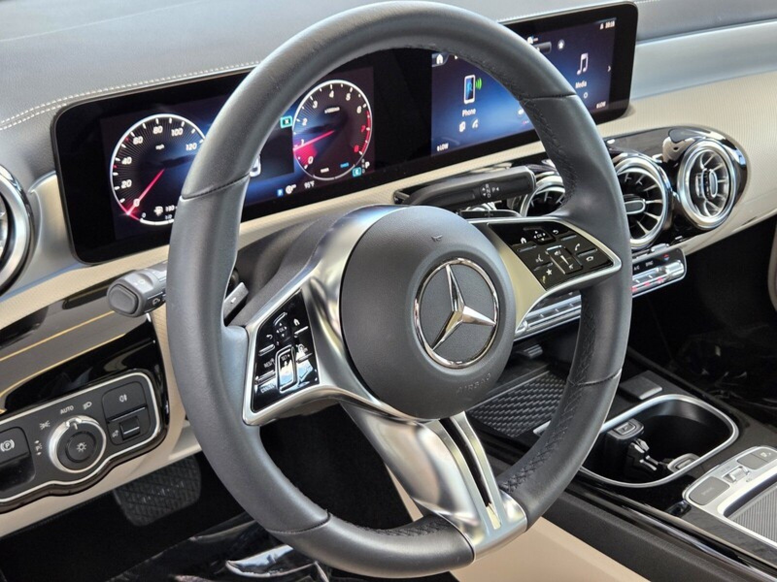 Certified Used 2024 Polar White Mercedes-Benz CLA 250 image 25