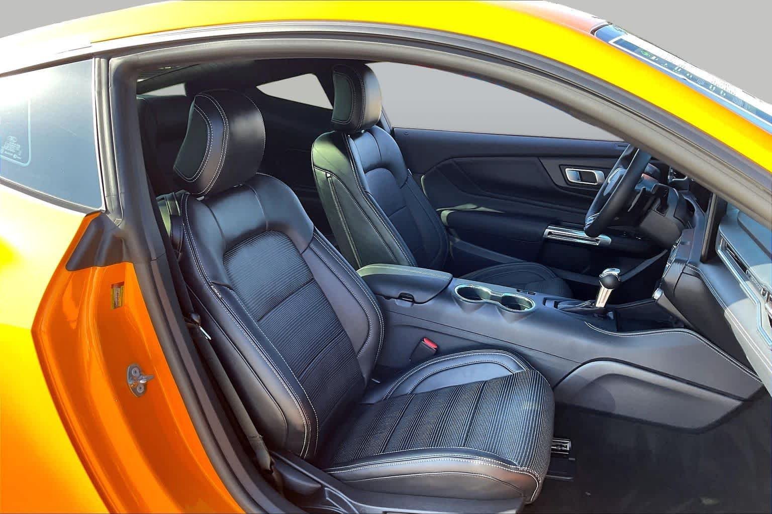 Used 2026 Orange Fury Metallic Tri-Coat Ford GT Premium image 8