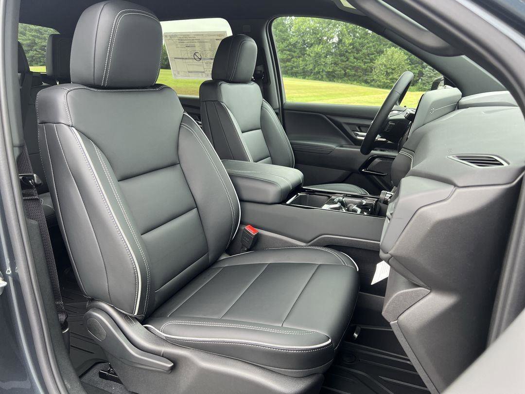 2026 Chevrolet Silverado EV LT - Photo 21