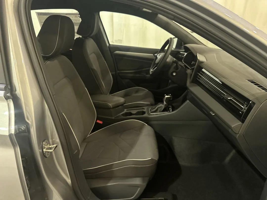 2026 Volkswagen Jetta Sport - Photo 14