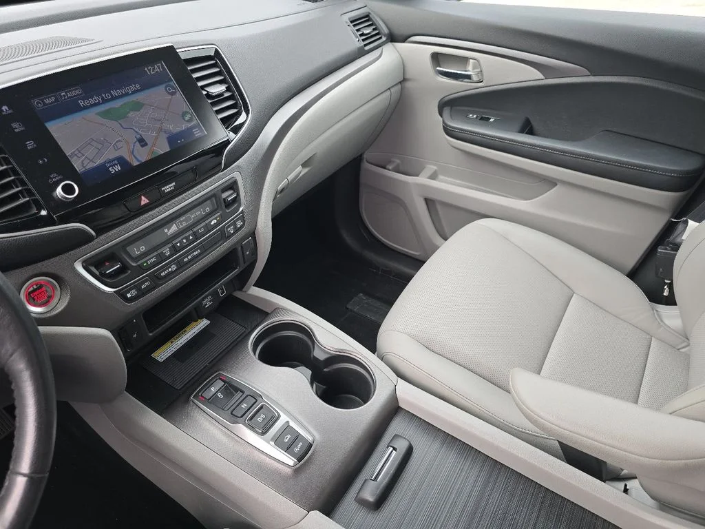 Used 2023  Honda RTL-E image 28