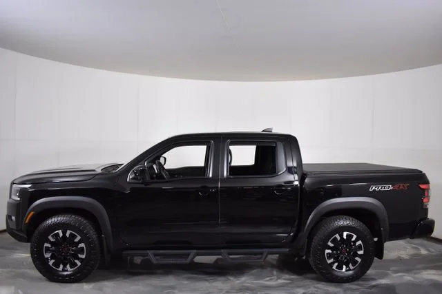 Used 2022 Black Nissan PRO-4X image 5
