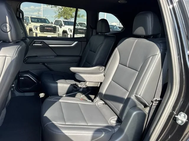 New 2027 Ebony Twilight Metallic GMC Elevation image 20