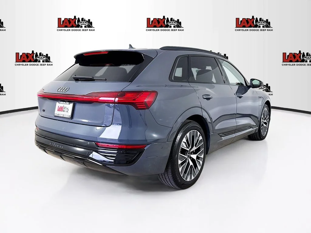Used 2024 Gray Audi Premium Plus image 7